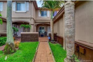 16288 SW 75th St, Miami, FL 33193, Sold 08/27/18