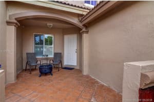 16288 SW 75th St, Miami, FL 33193, Sold 08/27/18