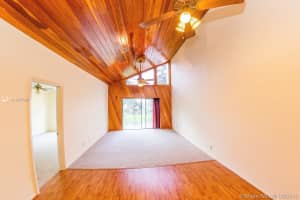 8461 NW 31st Pl, Sunrise, FL 33351, Sold 11/10/18