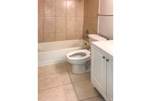 7135 NW 179th St, Hialeah, FL 33015, Sold 08/20/18