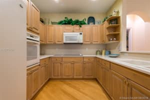 1502 Passion Vine Cir, Weston, FL 33326, Sold 07/19/18