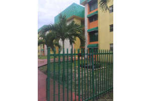 666 W 81st St, Hialeah, FL 33014, Sold 08/09/18