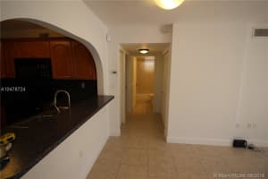 8075 NW 7th St, Miami, FL 33126, Sold 07/31/18