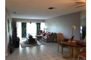 9512 Oakburst Ln, Tamarac, FL 33321, Sold 07/24/18