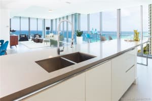 17475 Collins Ave, Sunny Isles Beach, FL 33160, Sold 02/08/19