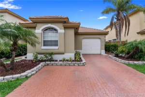 9926 NW 30th St, Doral, FL 33172, Sold 07/30/18