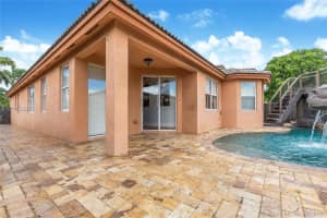 8453 NW 110th Pl, Doral, FL 33178, Sold 09/21/18