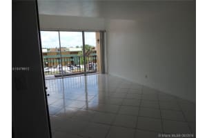 8821 W Flagler St, Miami, FL 33174, Sold 08/01/18