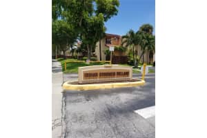 381 W Park Dr, Miami, FL 33172, Sold 10/02/18