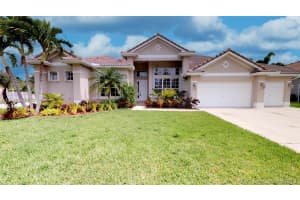 3175 Fairways Dr, Homestead, FL 33035, Sold 08/22/18