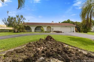 12231 SW 3rd St, Plantation, FL 33325, Sold 11/19/18
