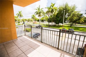 206 Fontainebleau Blvd, Miami, FL 33172, Sold 10/31/18