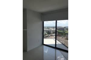 5300 Paseo Blvd, Doral, FL 33166, Sold 07/31/18