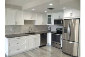 345 Ocean Dr, Miami Beach, FL 33139, Sold 07/29/19