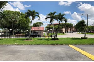 5800 SW 127th Ave, Miami, FL 33183, Sold 08/01/18