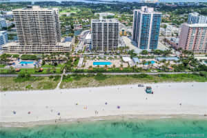 2625 Collins Ave, Miami, FL 33140, Sold 10/09/18