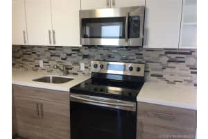 3301 N Country Club Dr, Miami, FL 33180, Sold 08/08/18