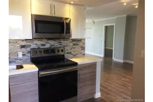 3301 N Country Club Dr, Miami, FL 33180, Sold 08/08/18
