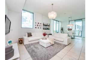 7928 East Dr, North Bay Village, FL 33141, Sold 08/15/18