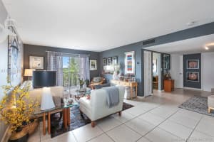 1236 Alton Rd, Miami Beach, FL 33139, Sold 08/29/18