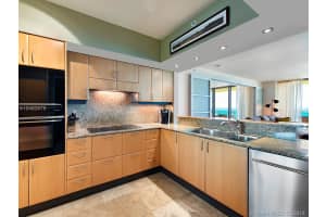 1455 Ocean Dr, Miami Beach, FL 33139, Sold 07/31/19