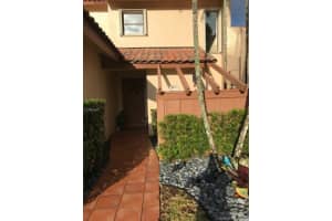 8555 SW 115th Ct, Miami, FL 33173, Sold 09/17/18