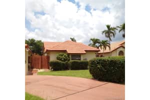 11340 SW 8th Pl, Pembroke Pines, FL 33025, Sold 07/17/18