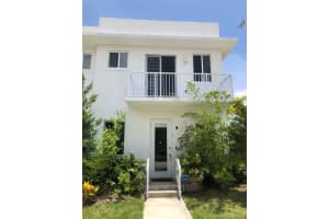 2601 NE 212th Terrace, Miami, FL 33180, Sold 12/17/18