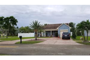 9250 Belaire Dr, Miramar, FL 33025, Sold 10/04/18