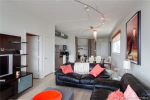 1700 Meridian Ave, Miami Beach, FL 33139, Sold 12/20/18