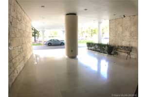 20100 W Country Club Dr, Aventura, FL 33180, Sold 08/24/18