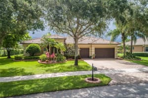 4298 SW 130th Ave, Davie, FL 33330, Sold 10/11/18