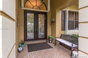 4298 SW 130th Ave, Davie, FL 33330, Sold 10/11/18