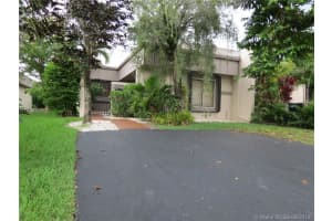 10636 SW 75th Ln, Miami, FL 33173, Sold 07/12/18