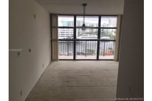400 Leslie Dr, Hallandale Beach, FL 33009, Sold 12/20/18