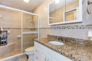 9197 Fontainebleau Blvd, Miami, FL 33172, Sold 09/21/18