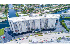 401 Golden Isles Dr, Hallandale Beach, FL 33009, Sold 08/31/18