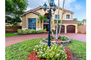 15996 SW 109th St, Miami, FL 33196, Sold 08/09/18