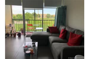 8870 Fontainebleau Blvd, Miami, FL 33172, Sold 08/23/18