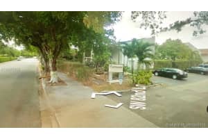 15440 SW 82nd Ln, Miami, FL 33193, Sold 07/31/18