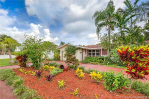 4107 Roosevelt St, Hollywood, FL 33021, Sold 10/16/18