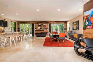 10430 NW 69th Terrace, Doral, FL 33178, Sold 11/29/18