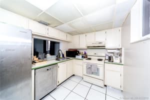1665 Bay Rd #221, Miami Beach, FL 33139, Sold 10/04/19
