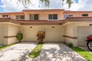 9305 NW 9th Pl, Plantation, FL 33324, Sold 08/22/18