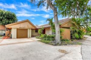 20421 NE 10th Pl, Miami, FL 33179, Sold 08/15/18