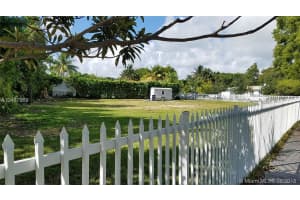 1240 N Biscayne Point Rd, Miami Beach, FL 33141, Sold 01/15/19