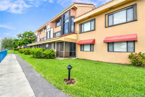 15539 Miami Lakeway N, Miami Lakes, FL 33014, Sold 07/20/18