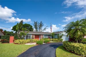 5045 SW 87th Terrace, Cooper City, FL 33328, Sold 08/01/18