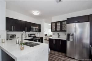 463 Royal Cove Way, Davie, FL 33325, Sold 08/20/18