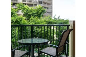 2951 S Bayshore Dr, Miami, FL 33133, Sold 09/24/18